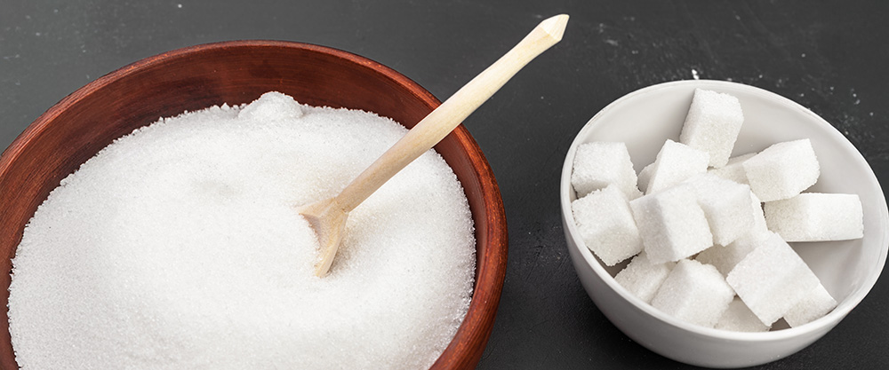 Sugar alternatives. Xylitol or erythritol?