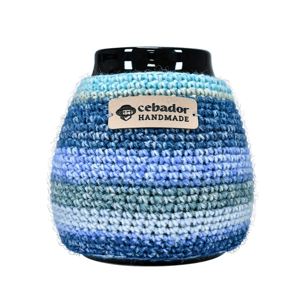 Handmade gourd warmer Dolores on a calabash