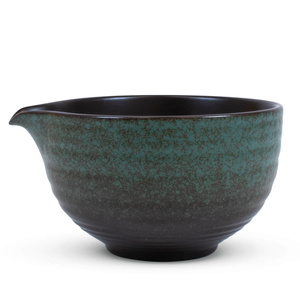 Matchawan – Ceramic Matcha Bowl with Spout – Umi