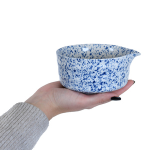 Matchawan – Ceramic Matcha Bowl with Spout – Mizore
